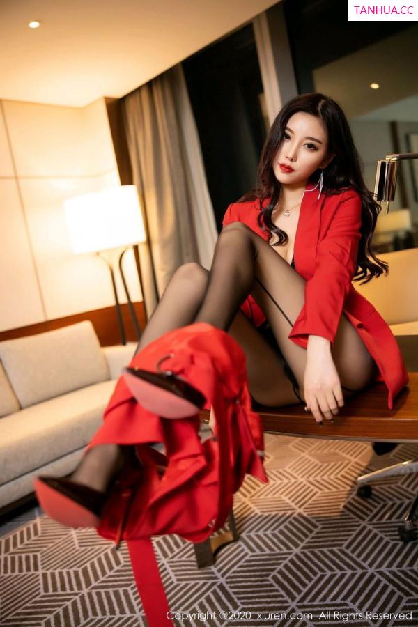 杨晨晨 sugar小甜心CC [XIUREN]高清写真图 2020.04.01 杨晨晨sugar第2张图片
